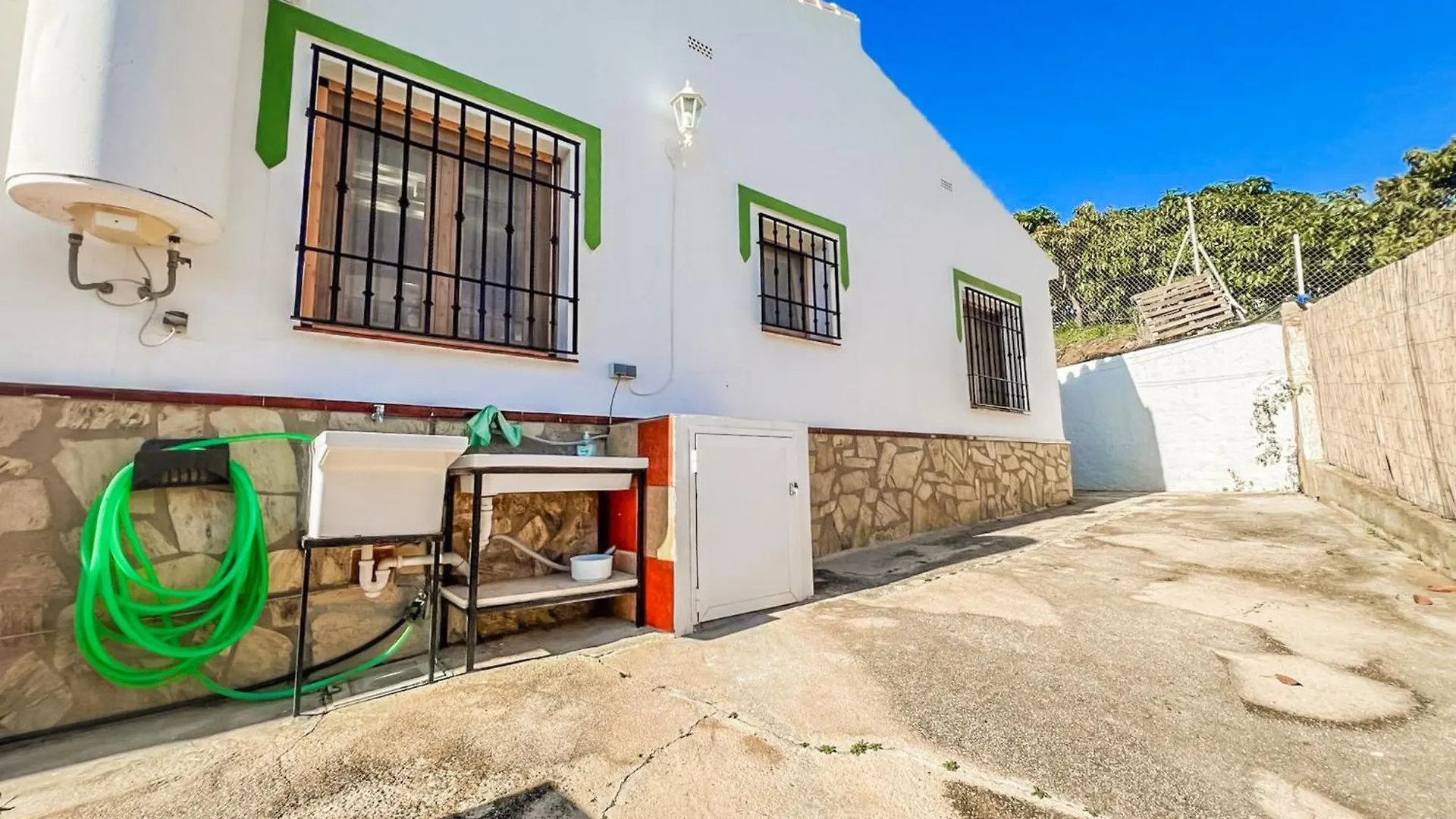 Stunning Private Villa With Sea Views, Pool, And Sun-Drenched Terrace Frigiliana