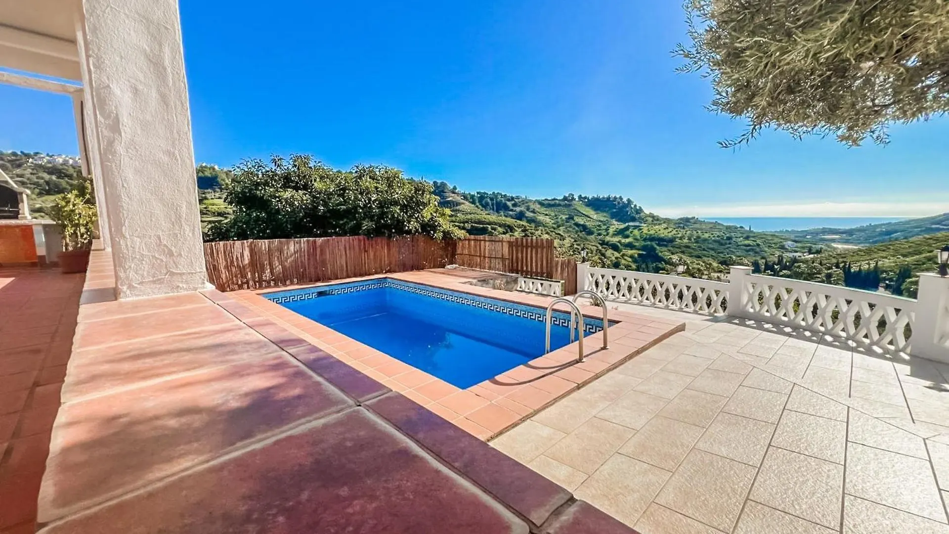 Stunning Private Villa With Sea Views, Pool, And Sun-Drenched Terrace Frigiliana 0*,  Spain