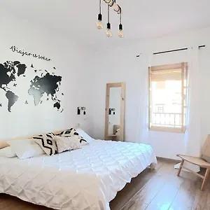 Limerencia: Tu Hogar En Blanco Pueblo Apartamento
